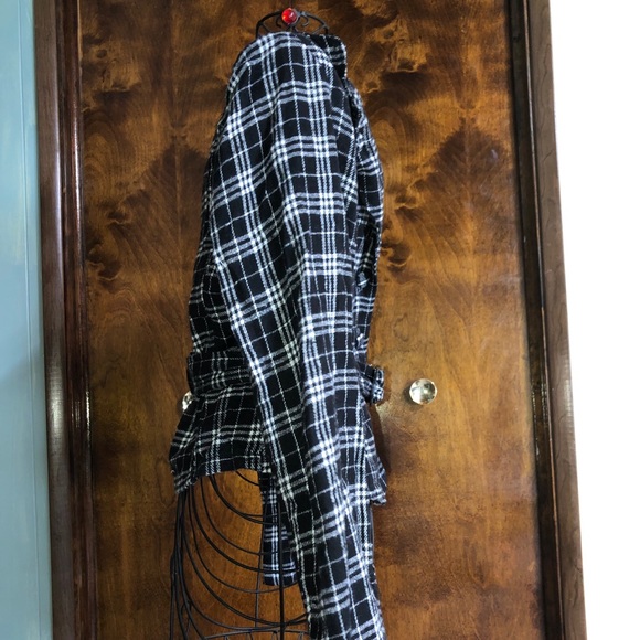 Plaid black and white coat/blazer - Picture 3 of 6